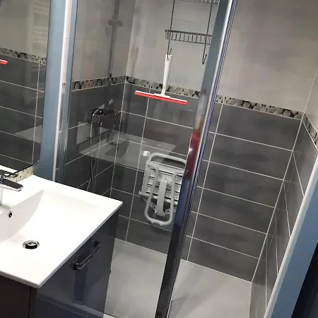 Chez Mireille, Au Coeur Du Sancy Saint-Donat